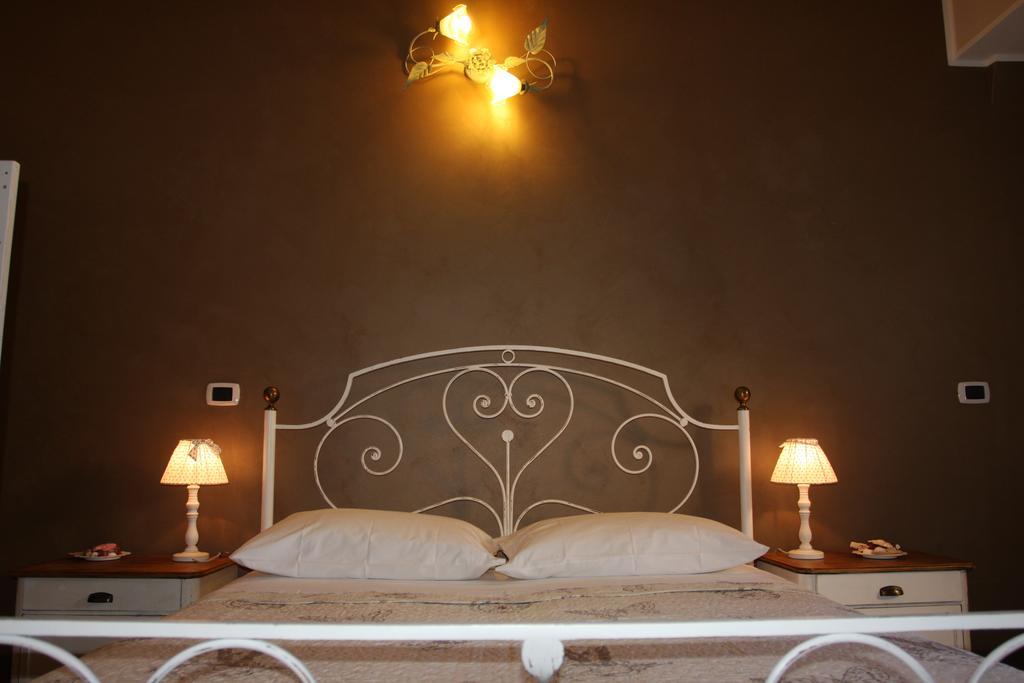 B&B Cascina Barolo Torino Værelse billede