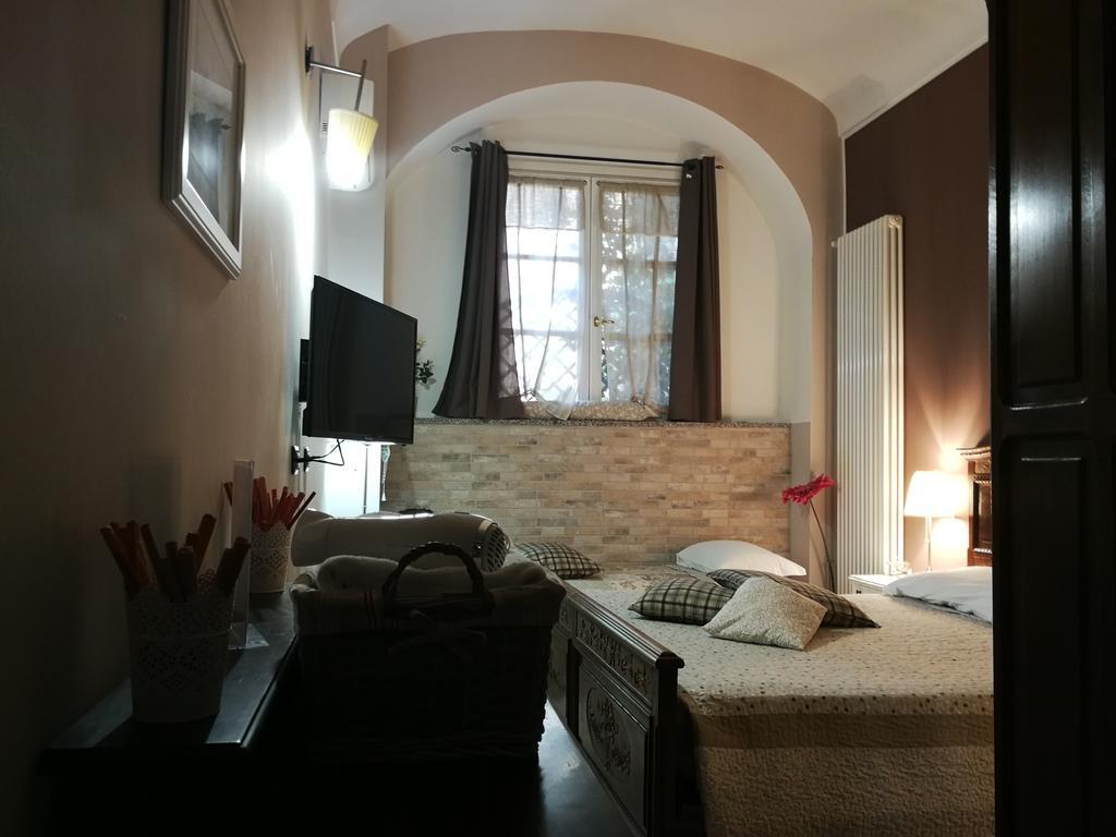 B&B Cascina Barolo Torino Eksteriør billede