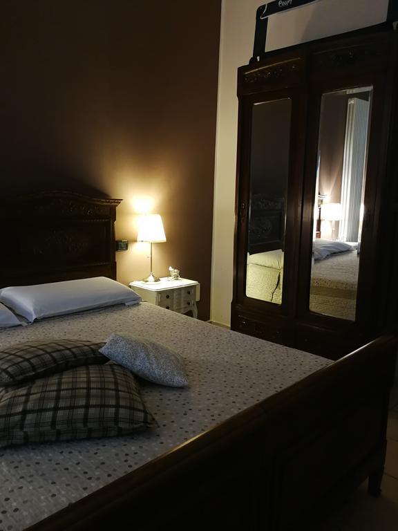 B&B Cascina Barolo Torino Eksteriør billede